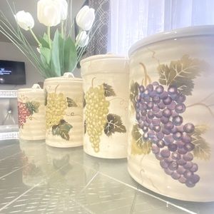 •	
Set of 4 Cabernet Hand Painted Tabletops Gallery Grape Canisters